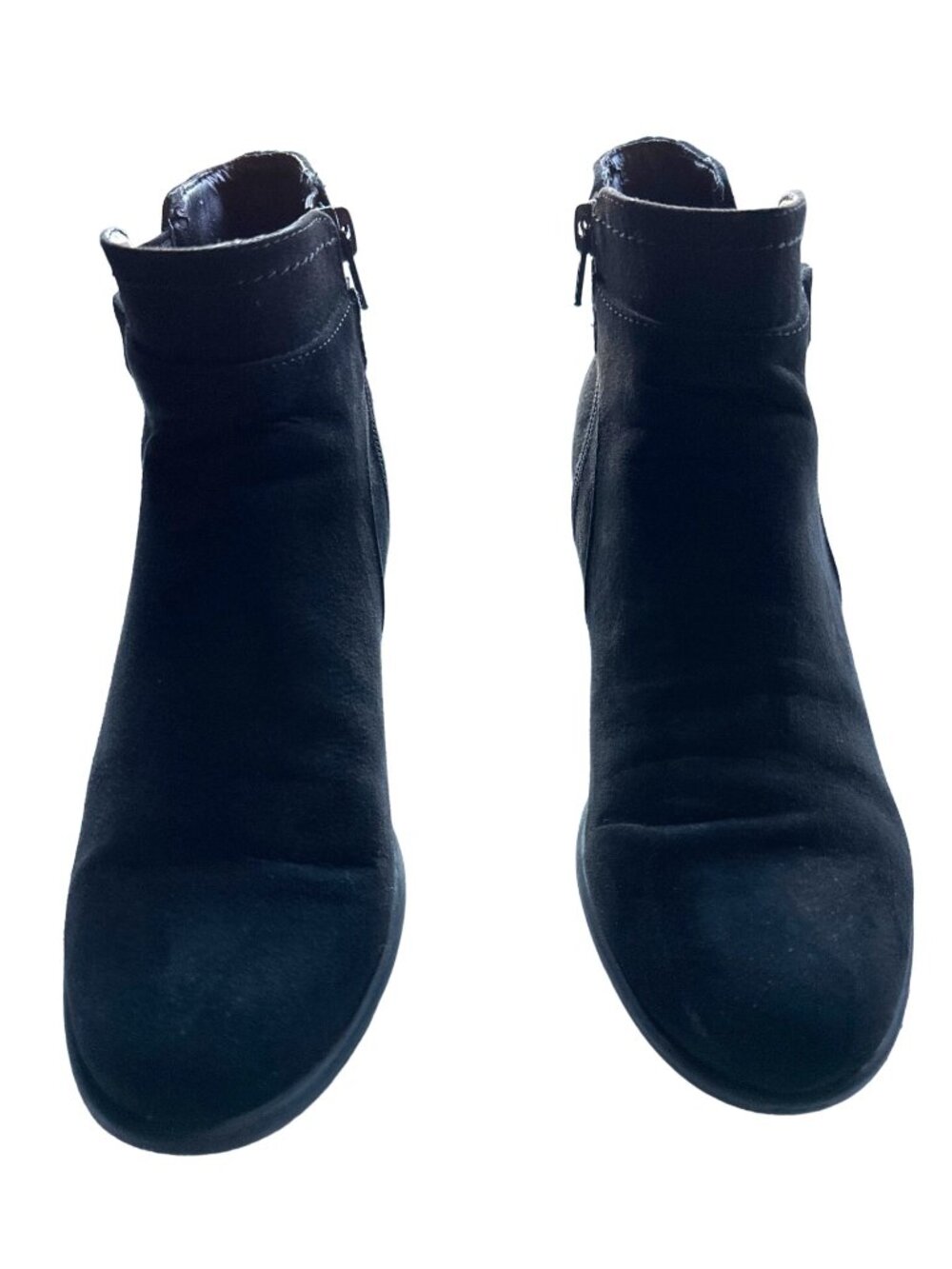 Unisa Black Ankle Bootie Faux Suede Side Zip Silver Hardware Size 7.5 - Picture 4 of 11